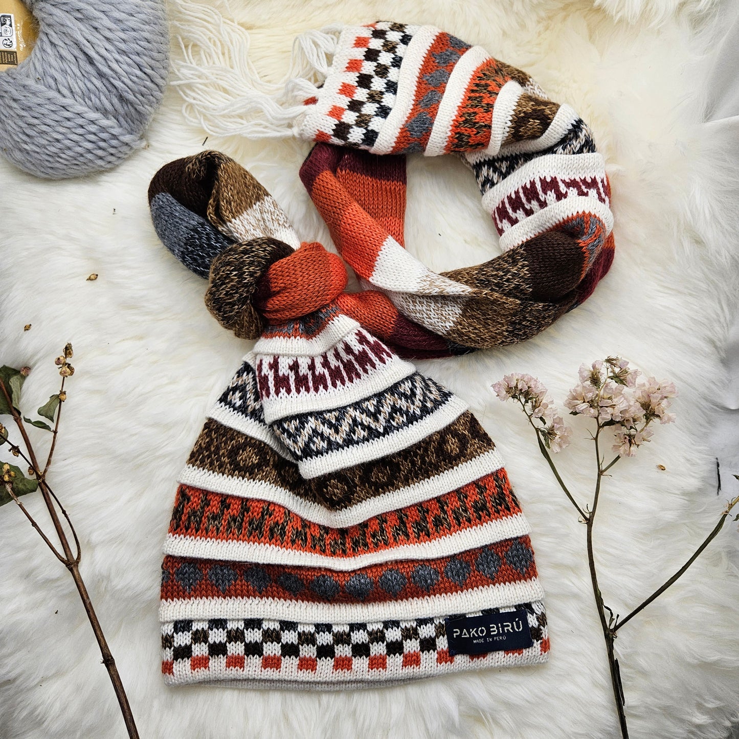 Ayllu – Peruaanse Alpaca Combi Muts/Sjaal