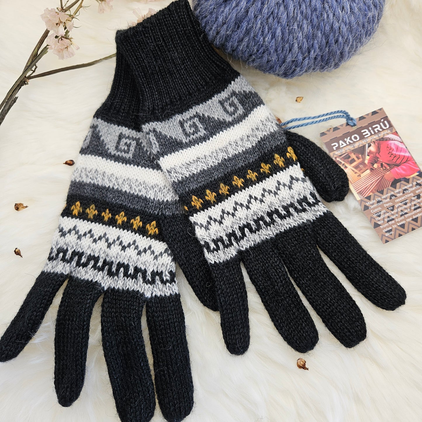 Andean Alpaca Blend Gloves – Cozy & Stylish